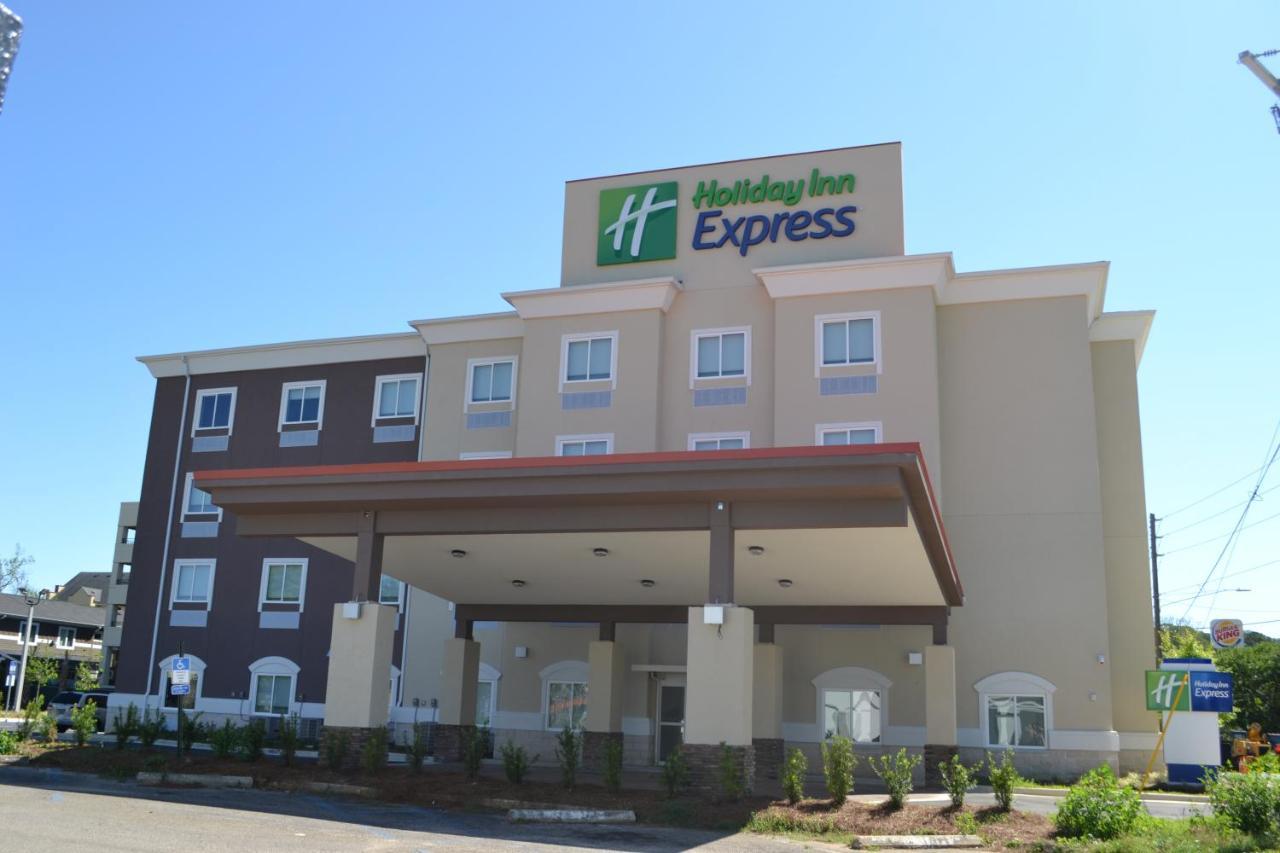 Holiday Inn Express Tallahassee-University Central By Ihg Eksteriør bilde